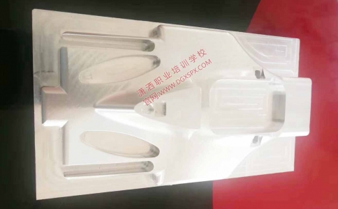 CNC實(shí)訓(xùn)學(xué)生作品